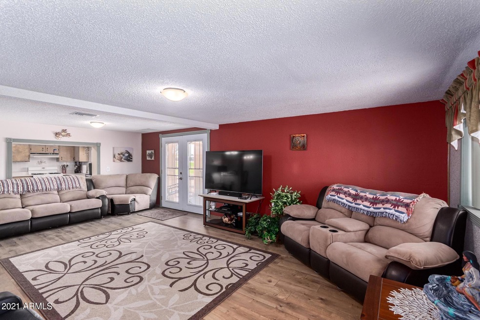 7301 E Juanita Ave, Mesa, AZ 85209 - photo 1