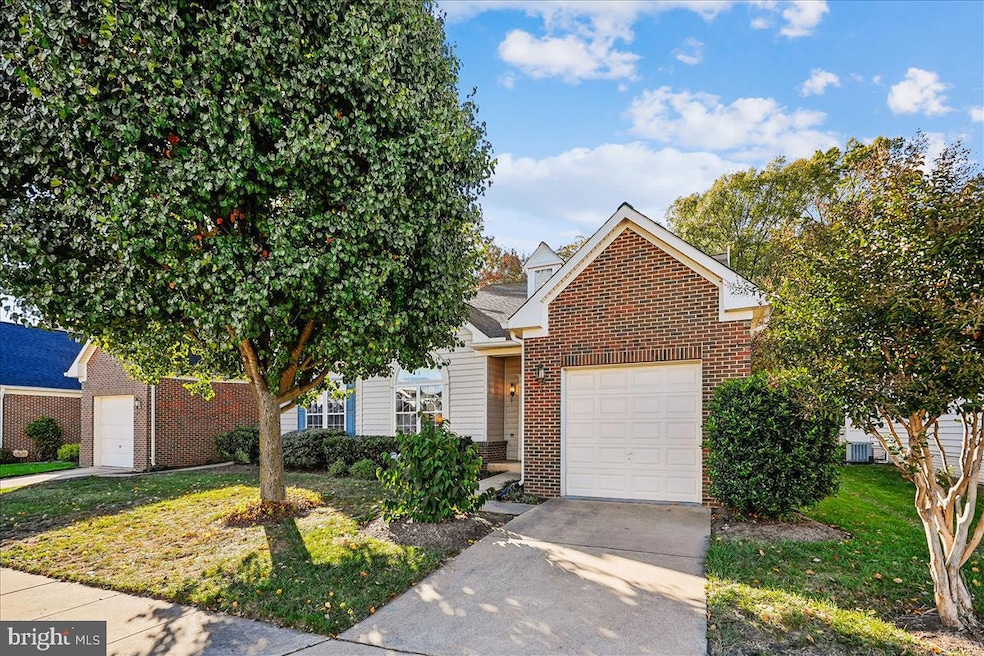 Under Contract $725,000 • Co-Listing Agent
