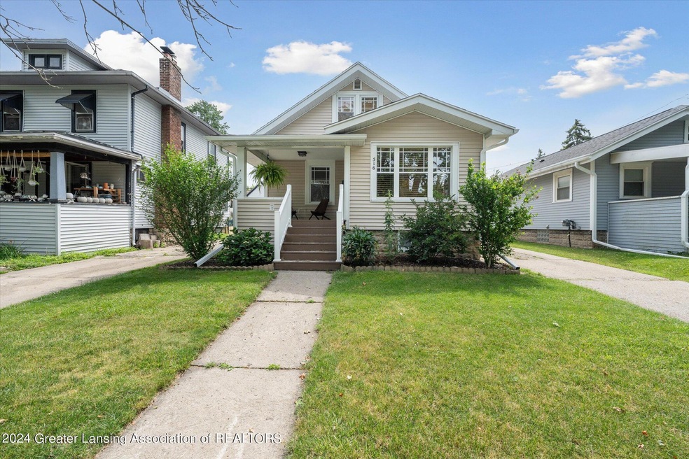 516 N Jenison Ave, Lansing, MI 48915 - photo 1