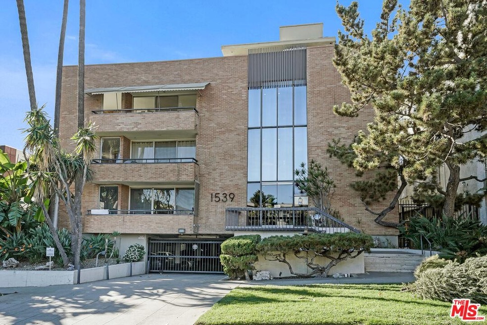 1539 N Laurel Ave unit 16, Los Angeles, CA 90046 - photo 1