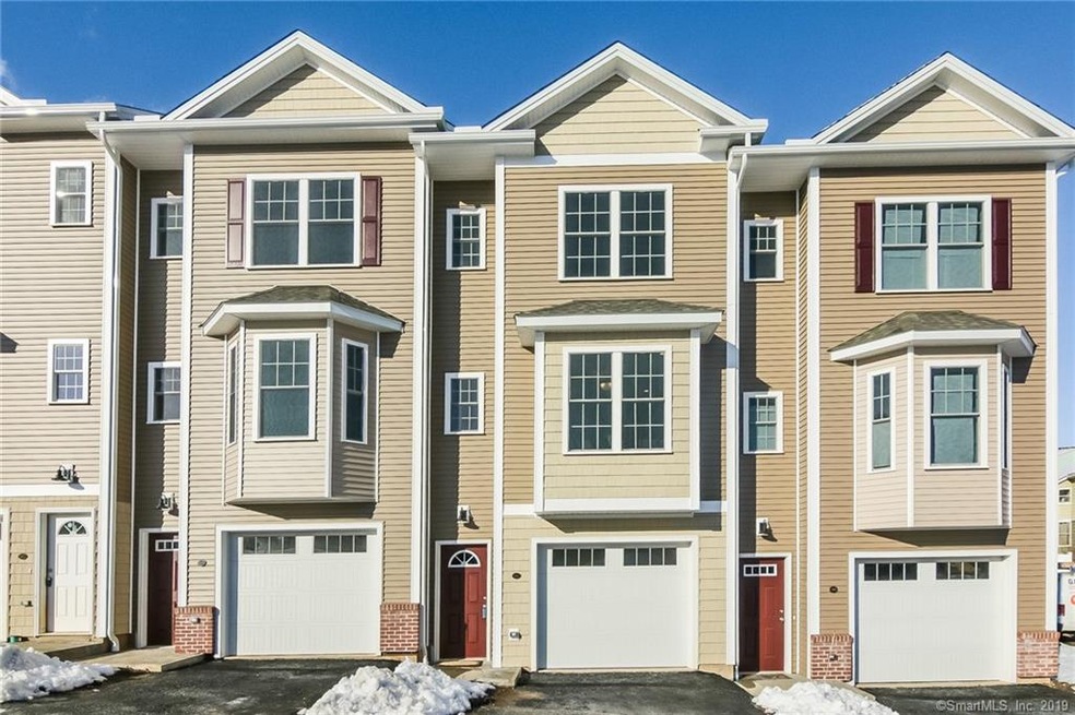 35 Ringgold St, West Hartford, CT 06119 - photo 1