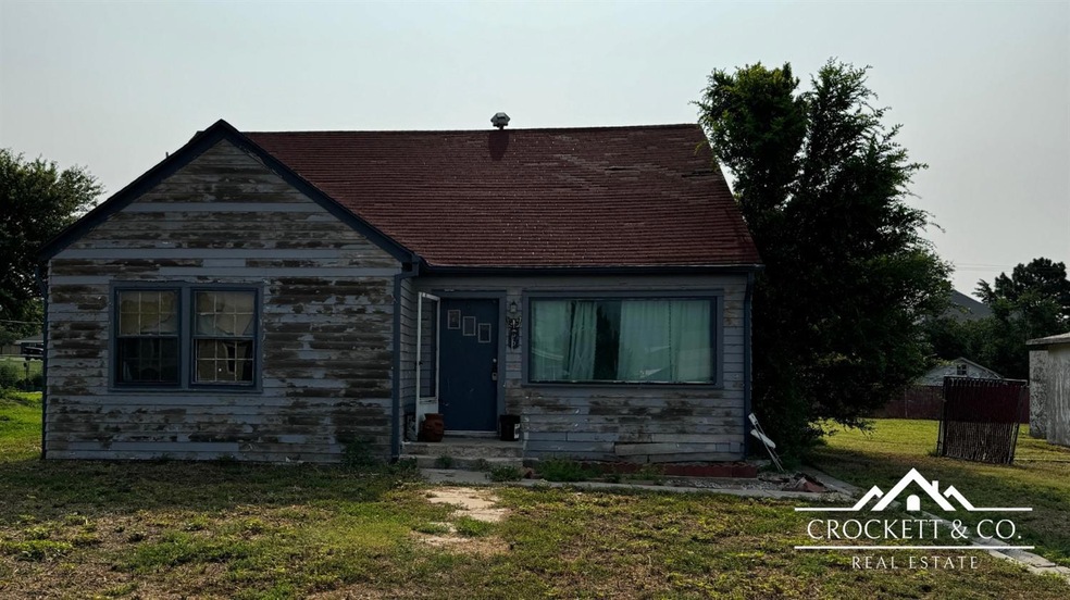 106 N 1st St, Cimarron, KS 67835 - photo 1