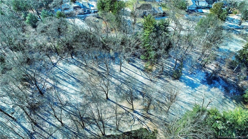 0 Aspen Ln unit 2 170259461, Stamford, CT 06903 - photo 1