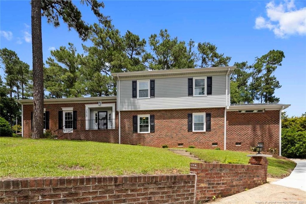 2618 S Edgewater Dr, Fayetteville, NC 28303 - photo 1