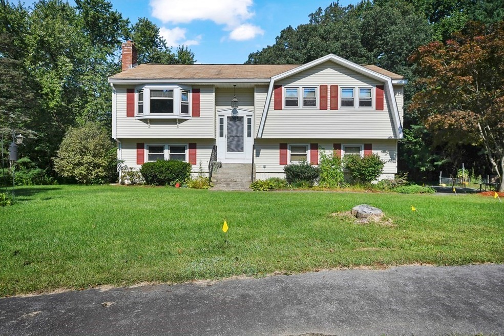 12 Sherburn Place, Wilmington, MA 01887 - photo 1