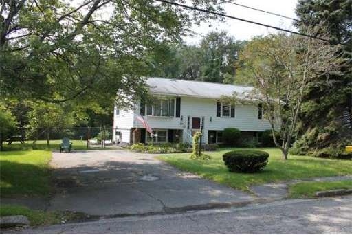 103 Atkinson Dr, Bridgewater, MA 02324 - photo 1