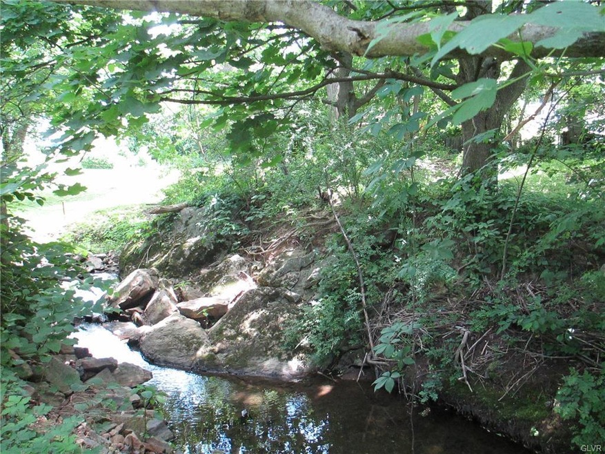 1635 Zoar Ave, Allentown, PA 18103 - photo 1