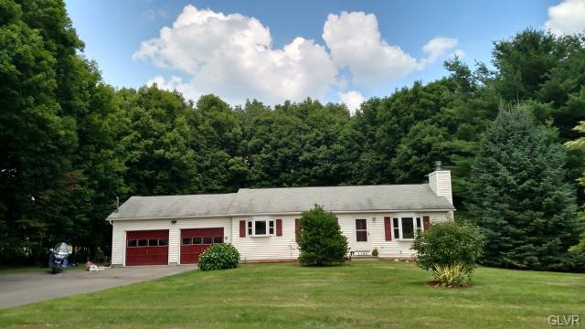 1105 Clear View Dr, Saylorsburg, PA 18353 - photo 1