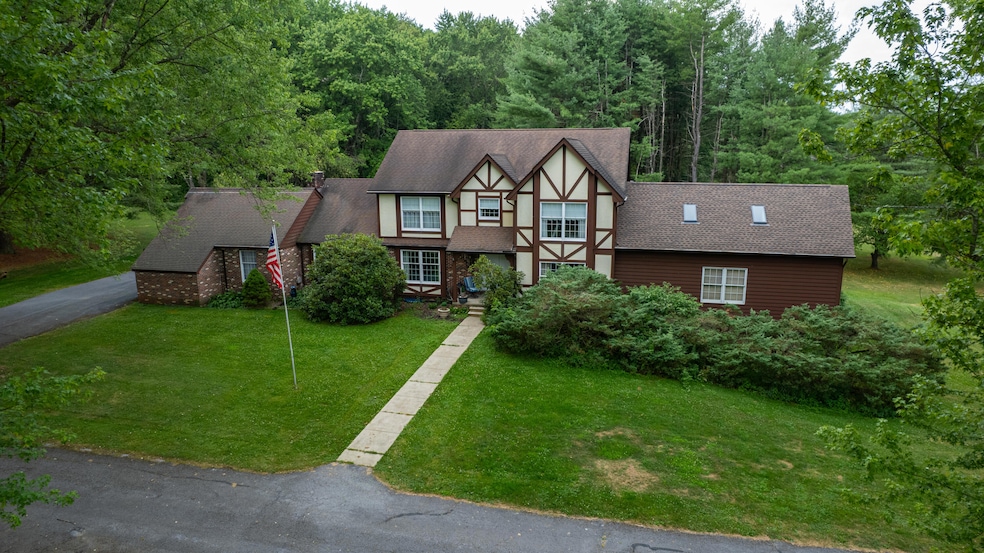 Pending $699,999