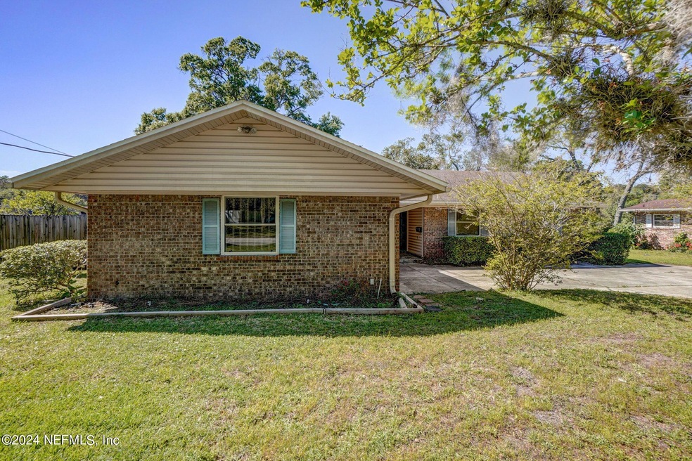 8232 Alderman Rd, Jacksonville, FL 32211 - photo 1