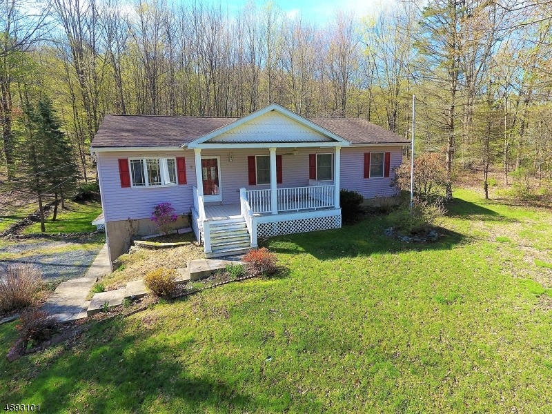 2 Goodrich Rd, Sussex, NJ 07461 - photo 1