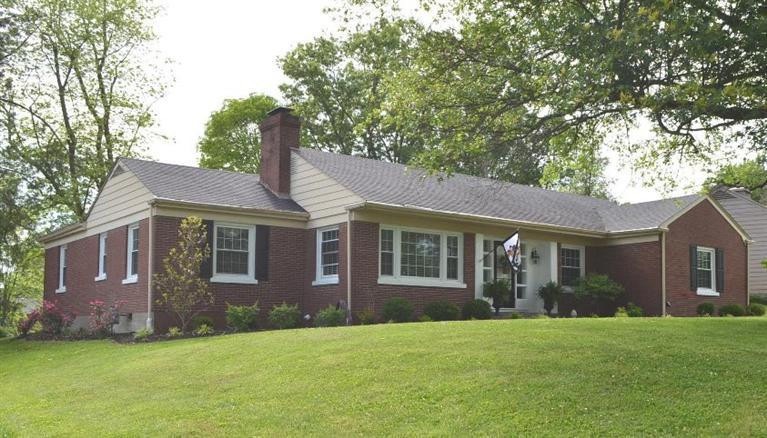 744 Beaumont Ave, Harrodsburg, KY 40330 - photo 1