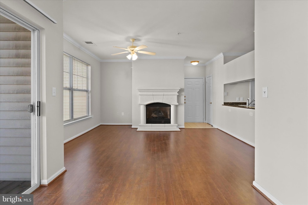 For Rent $1,975/month