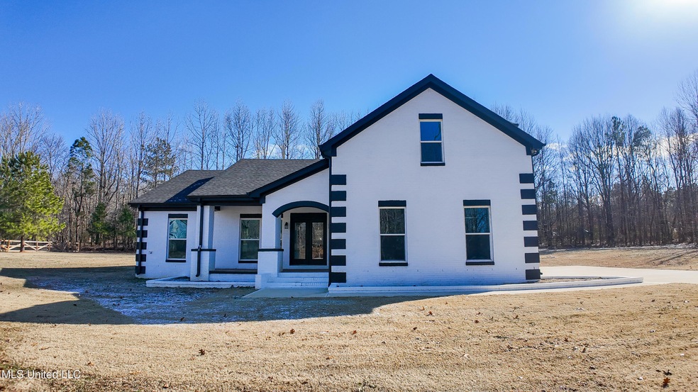 136 Lee Creek Cv