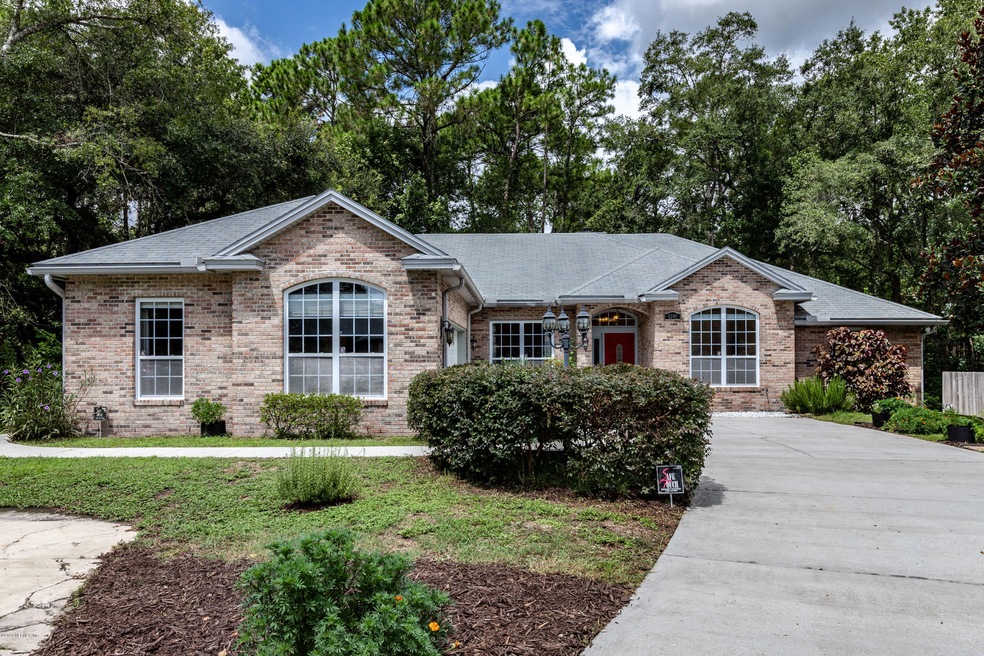 8190 Kilkelly Ln S, Jacksonville, FL 32244 - photo 1