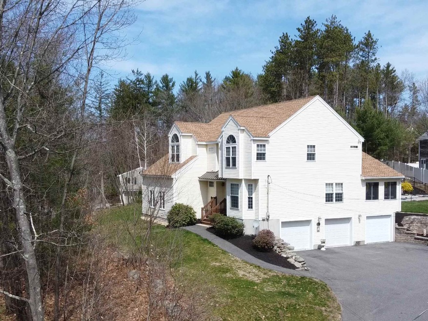 380 Mammoth Rd, Pelham, NH 03076 - photo 1