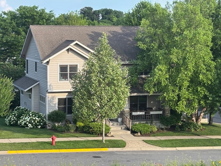 6833 Phil Lewis Way, Middleton, WI 53562 - photo 1