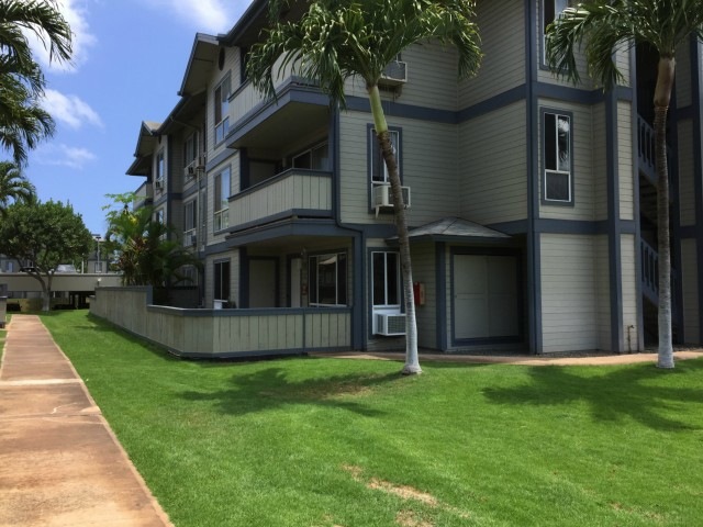 This is home! Lovely ground floor end unit entry i