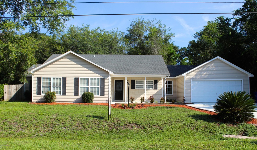 Welcome Home to 364 Crescent Blvd!