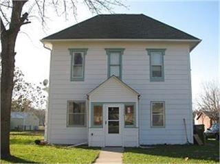 518 Baldwin St, Maxwell, IA 50161 - photo 1