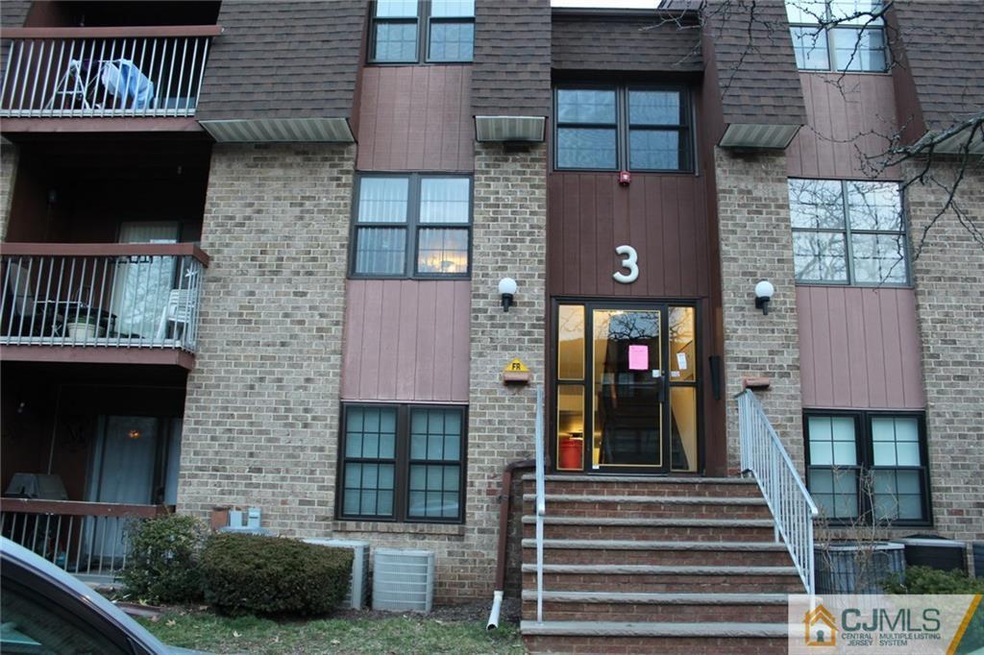 27 Powderhorn Ct unit 3A, Woodbridge, NJ 07095 - photo 1