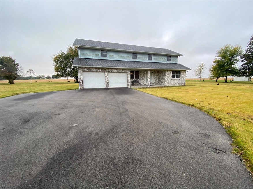 1211 W Apple St, Freeburg, IL 62243 - photo 1