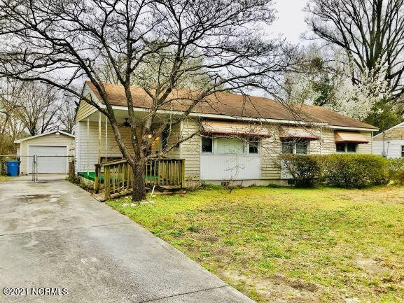 708 Henderson Dr, Jacksonville, NC 28540 - photo 1