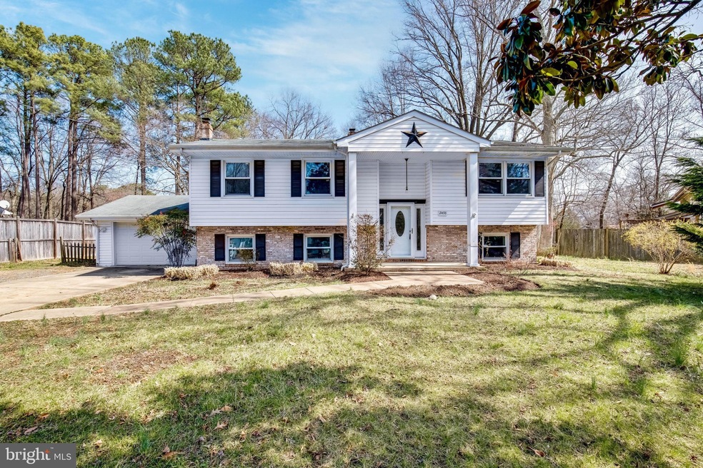 21498 S Essex Dr, Lexington Park, MD 20653 - photo 1