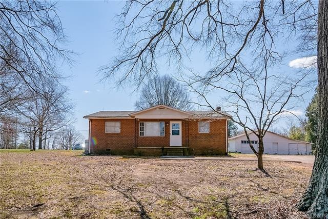 414 Jane Sowers Rd, Statesville, NC 28625 - photo 1