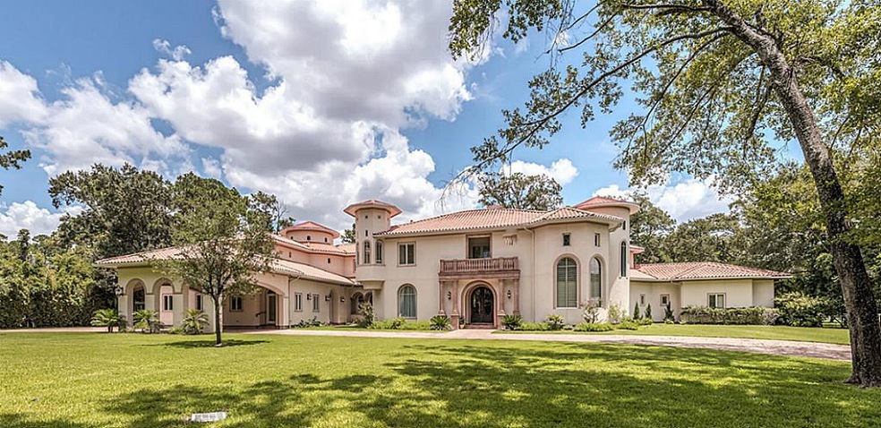 20 E Rivercrest Dr, Houston, TX 77042 - photo 1