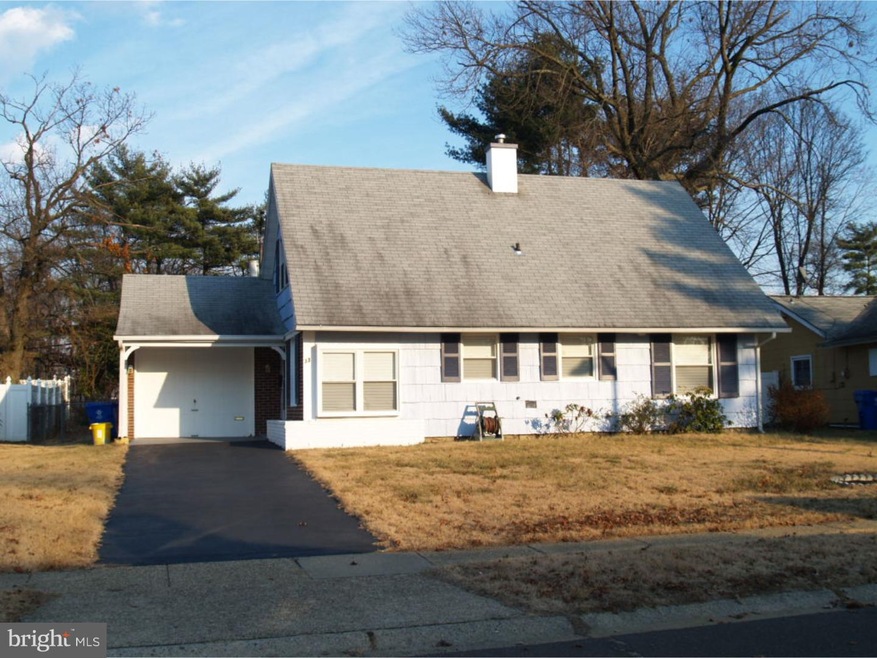 33 Bermuda Cir, Willingboro, NJ 08046 - photo 1