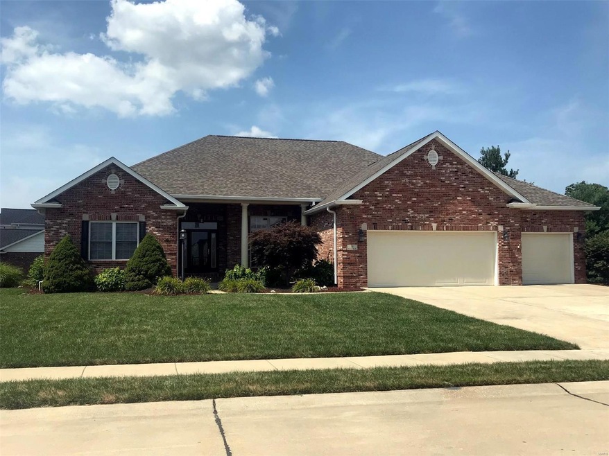 11 Westview Dr, Maryville, IL 62062 - photo 1