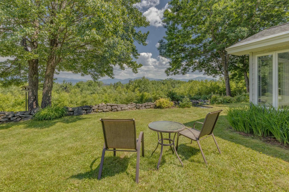 680 Manns Hill Rd, Littleton, NH 03561 - photo 1