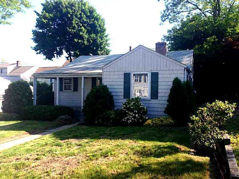 95 Bryant Rd, Cranston, RI 02910 - photo 1