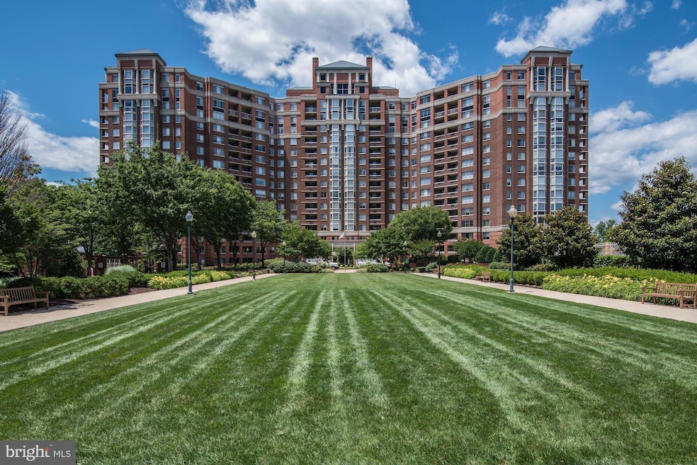 Sold $1,455,000 • Co-Listing Agent