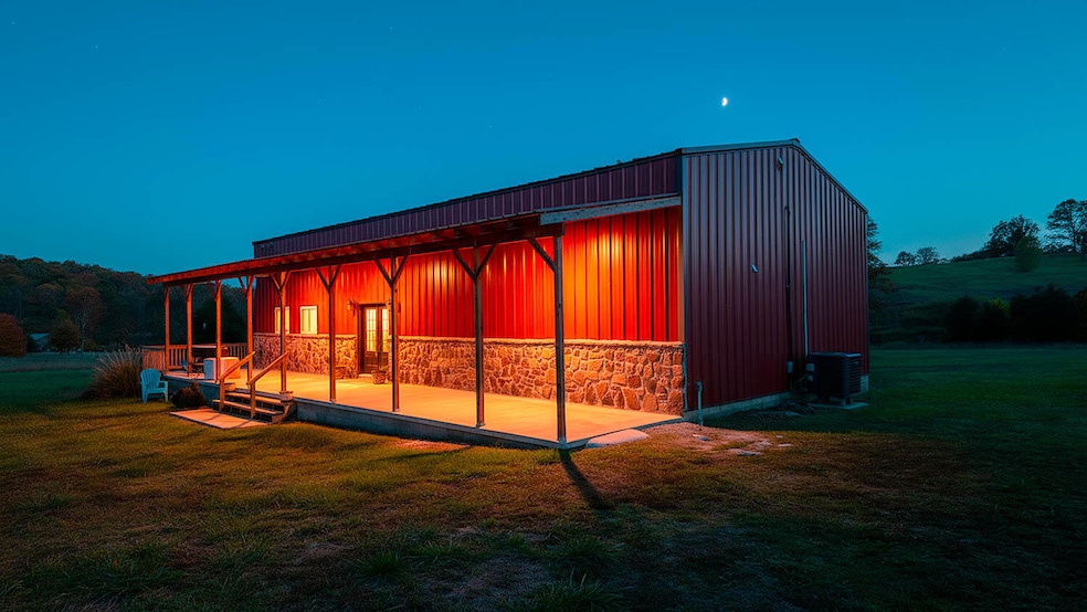 Home for sale in the Missouri Ozarks