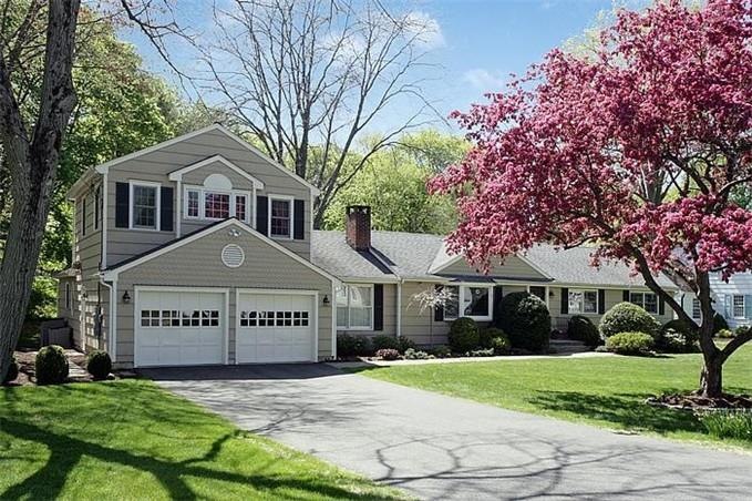 7 Evergreen Pkwy, Westport, CT 06880 - photo 1