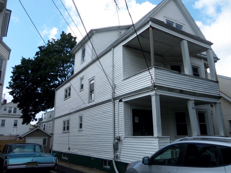 13 Beekman St, Bloomfield, NJ 07003 - photo 1