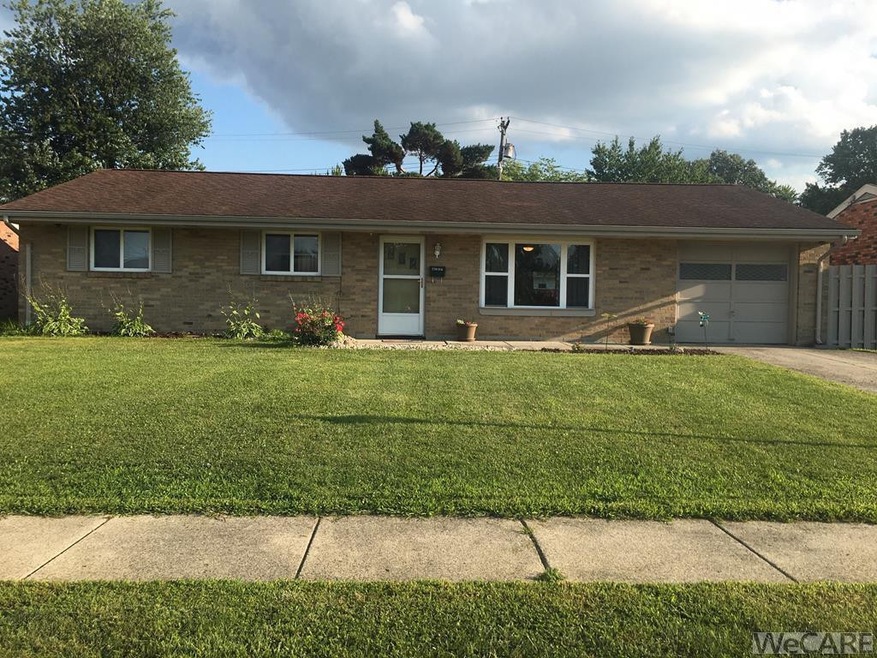 637 Westbrook Dr, Lima, OH 45801 - photo 1