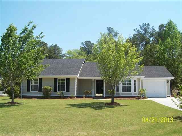 300 Audubon Dr, Jacksonville, NC 28546 - photo 1