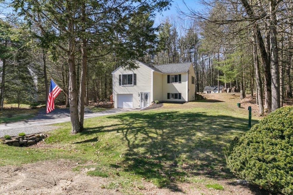 25 Boulder Dr, Danville, NH 03819 - photo 1