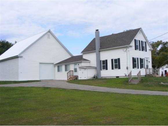 539 Salmon Falls Rd, Rochester, NH 03868 - photo 1