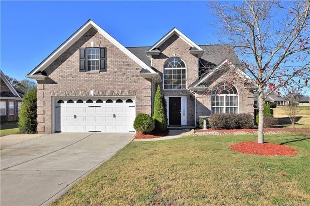 1.5 Story All brick home with Level Fenced Yard