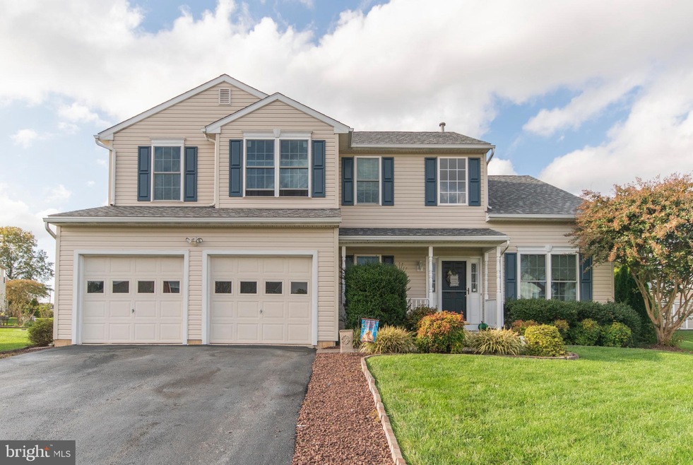 19 Summerfield Ln, New Castle, DE 19720 - photo 1