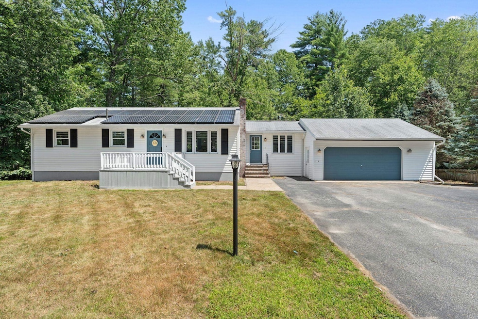 48 Meetinghouse Rd, MerriMacK, NH 03054 - photo 1