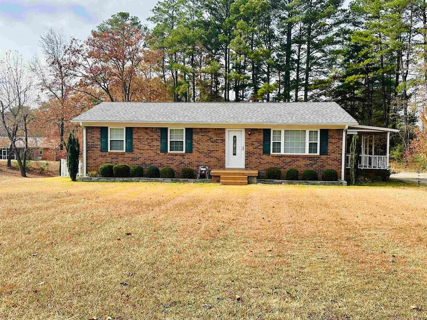 170 Mitchell St, Selmer, TN 38375 - photo 1