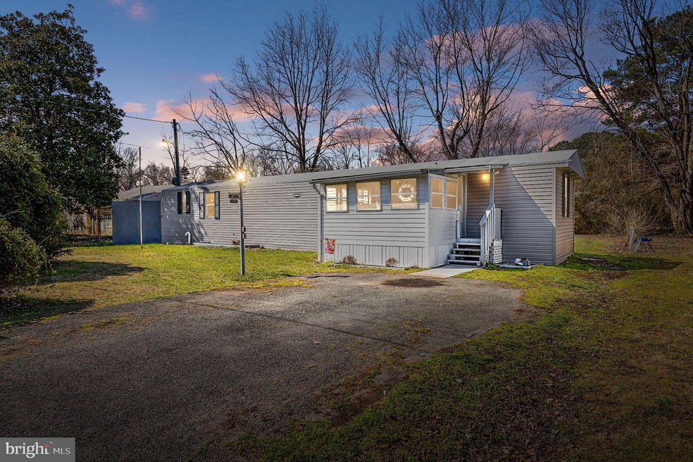 369 Rolando Dr, Colonial Beach, VA 22443 - photo 1