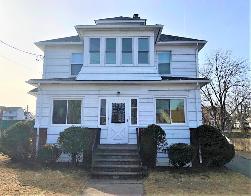 40 Algonquin St unit 1, Chicopee, MA 01013 - photo 1