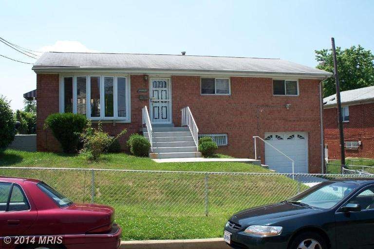 4407 Banks Place NE, Washington, DC 20019 - photo 1