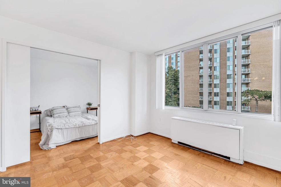 Van Ness East unit 843, Washington, DC 20008 - photo 1